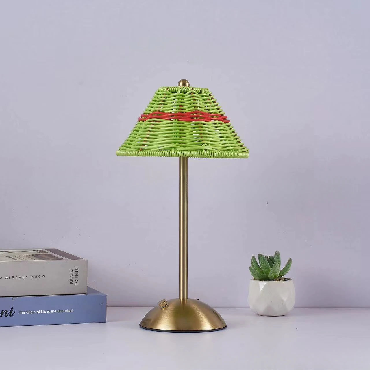 abajur rattan retrô, luminária rattan usb, abajur artesanal moderno, luminária de mesa retrô, abajur decorativo