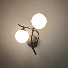 arandela moderna, arandela dueto, arandela dourada, arandela preta, arandela de parede, arandela com vidro, iluminação decorativa, arandela contemporânea, luminária de parede moderna, arandela para quarto